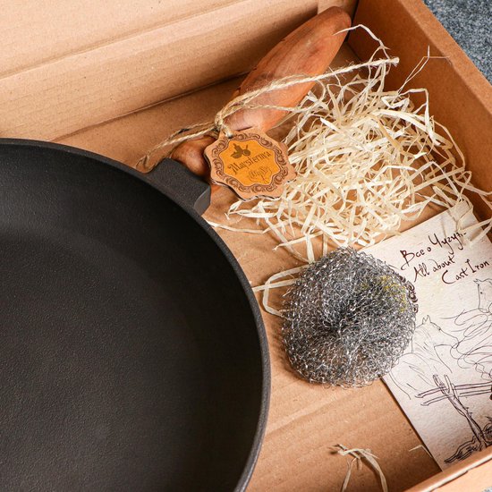 Maysternya Gietijzeren Koekenpan met houten handvat - Ø 24 x 4 cm