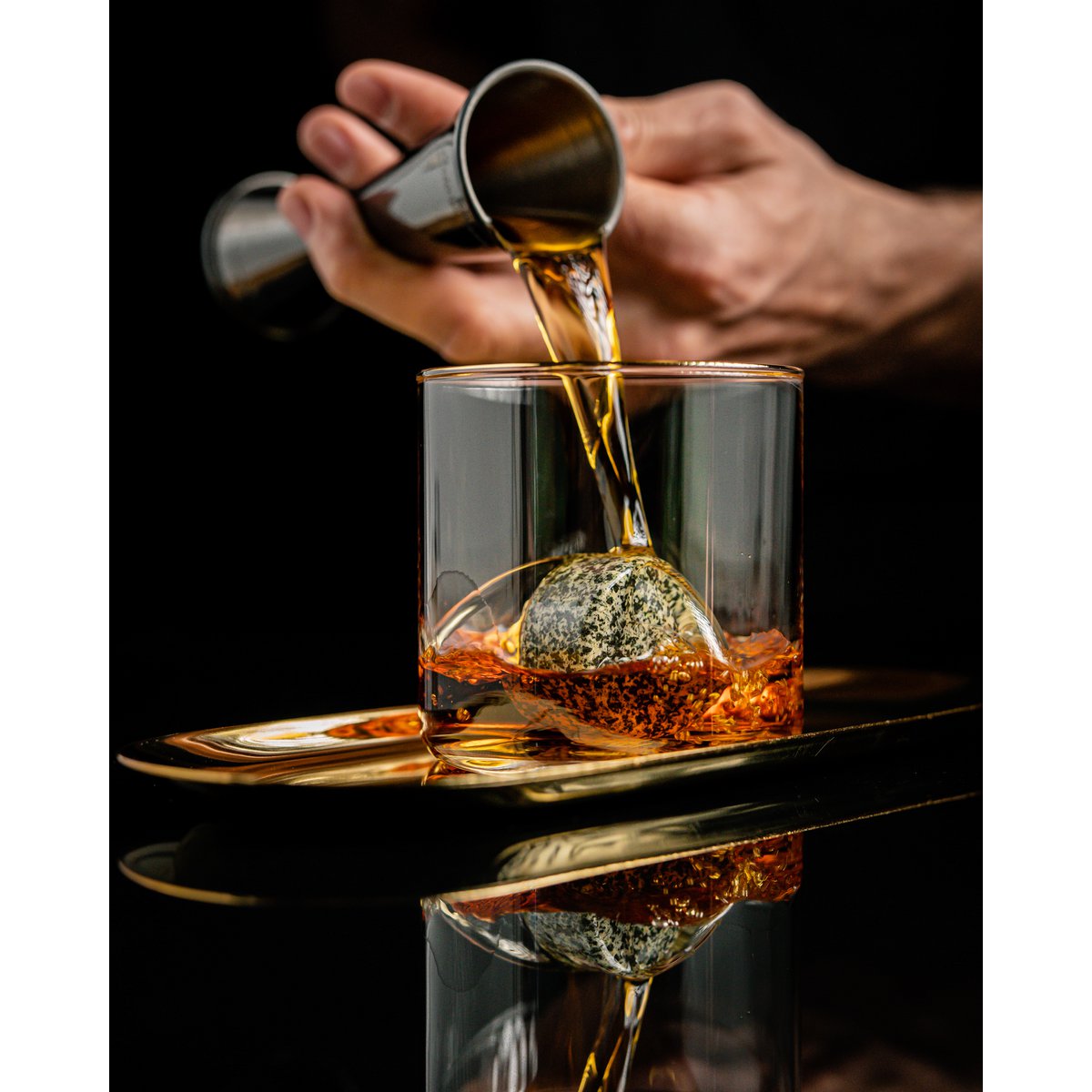 The Original ROCKS – Whiskey Chilling Stones voor de Echte Genieter - Geleverd in een geschenkverpakking