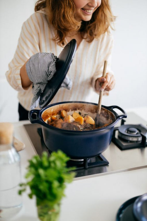 Emile Henry Sublime Kookpan - 6Ltr - Indigo