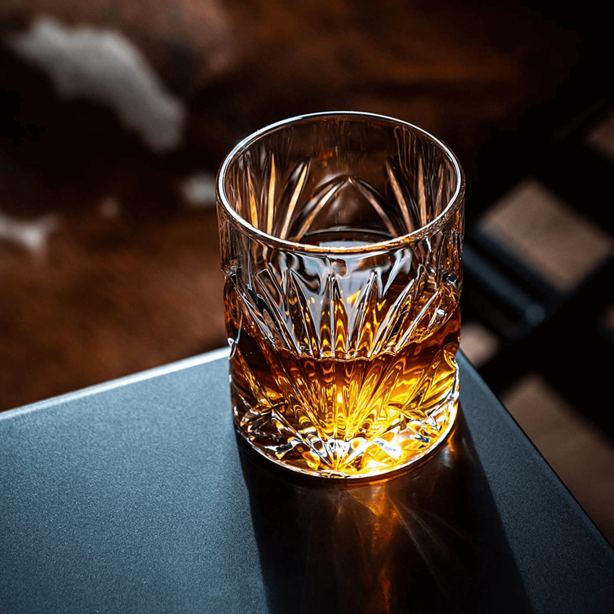 The Connoisseur’s Set – Palm Whiskey Glass Edition: Voor de Fijnproever met Stijl - Geleverd in een geschenkverpakking